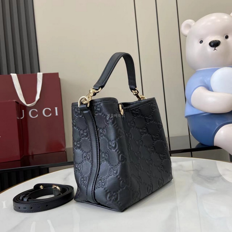 a710dc1334240eac5ac27eec7b717ed4_1761658572_053.jpg a710dc1334240eac5ac27eec7b717ed4_1761658572_053.jpg