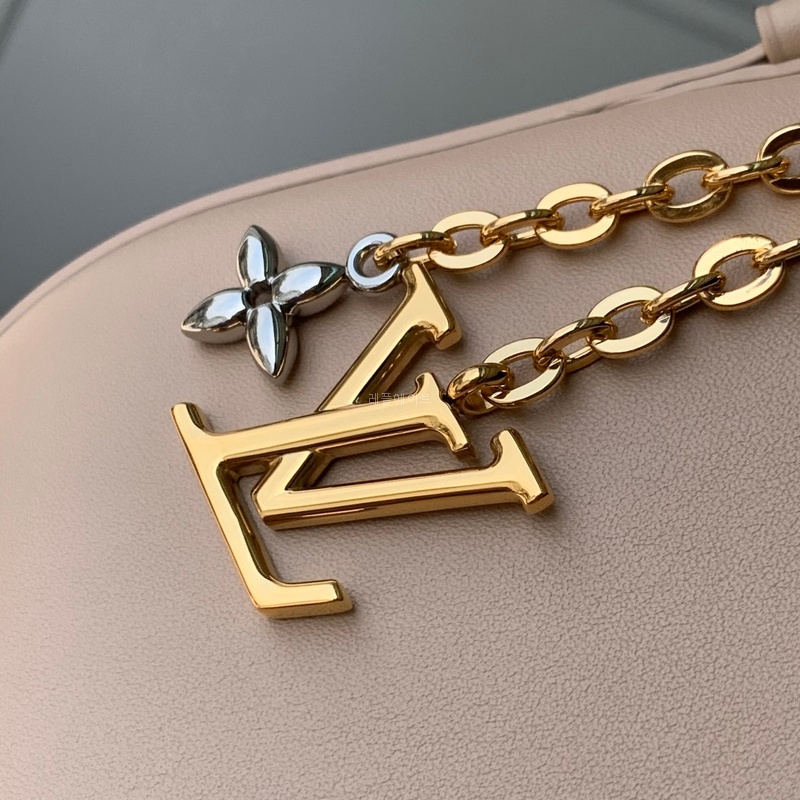 217157a07e46ef968bbde9eed532074d_1764223274_3988.jpg 217157a07e46ef968bbde9eed532074d_1764223274_3988.jpg