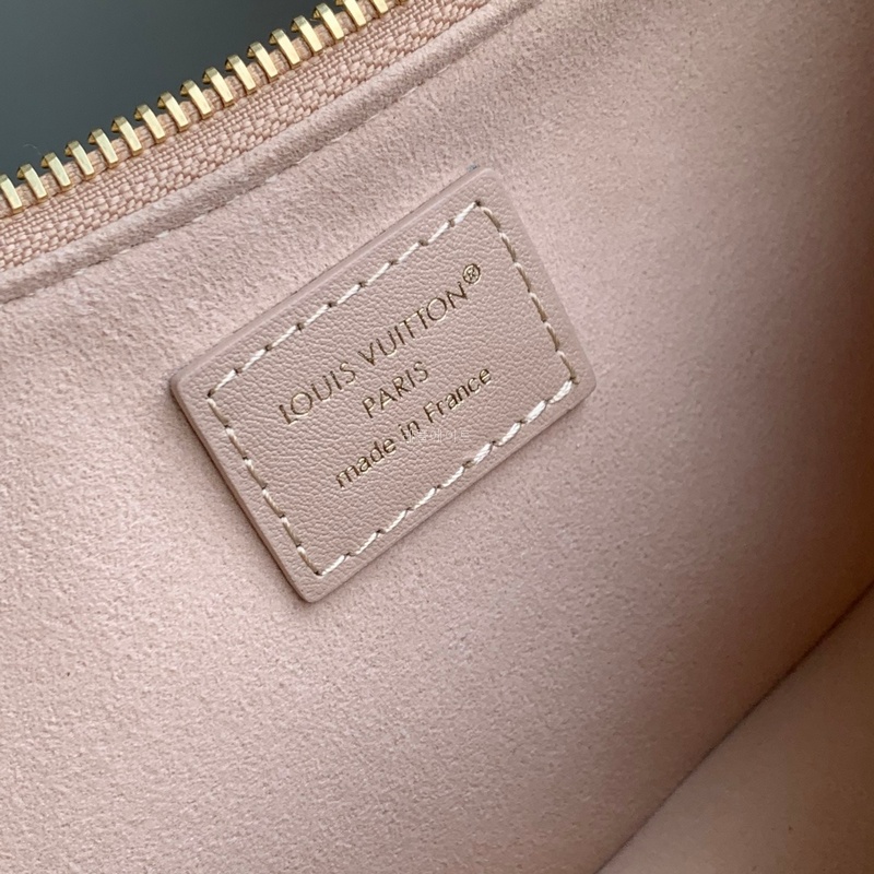 217157a07e46ef968bbde9eed532074d_1764223275_8943.jpg 217157a07e46ef968bbde9eed532074d_1764223275_8943.jpg