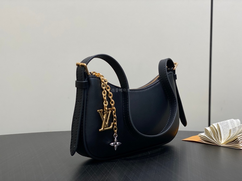 217157a07e46ef968bbde9eed532074d_1764224071_3665.jpg 217157a07e46ef968bbde9eed532074d_1764224071_3665.jpg