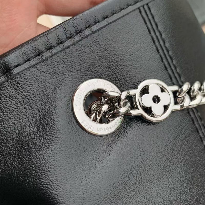 217157a07e46ef968bbde9eed532074d_1764227780_9063.jpg 217157a07e46ef968bbde9eed532074d_1764227780_9063.jpg