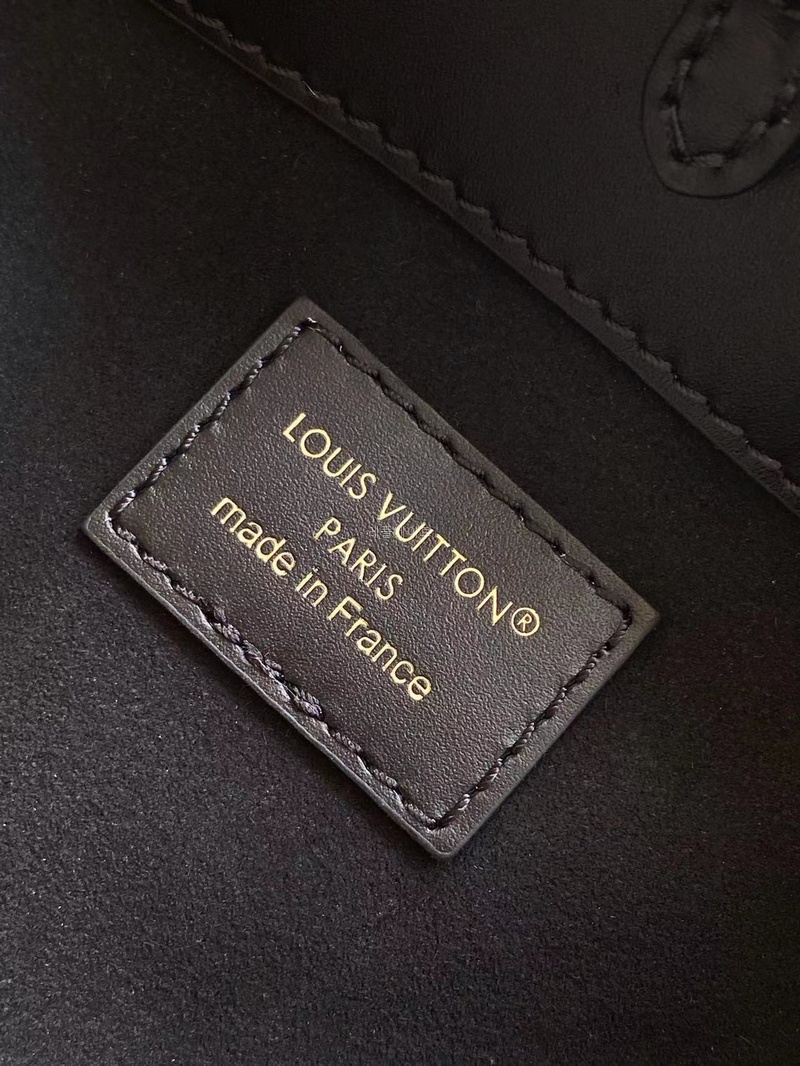 217157a07e46ef968bbde9eed532074d_1764295105_9333.jpg 217157a07e46ef968bbde9eed532074d_1764295105_9333.jpg