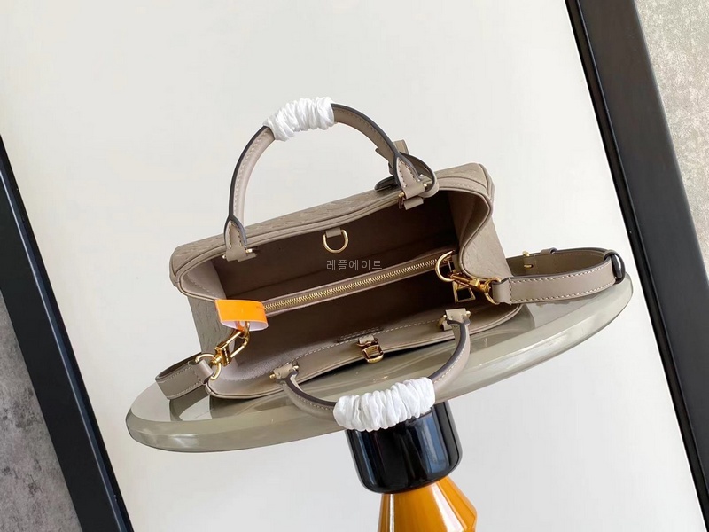 217157a07e46ef968bbde9eed532074d_1764295526_136.jpg 217157a07e46ef968bbde9eed532074d_1764295526_136.jpg