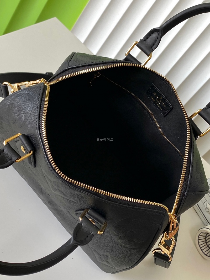 217157a07e46ef968bbde9eed532074d_1764295729_1493.jpg 217157a07e46ef968bbde9eed532074d_1764295729_1493.jpg