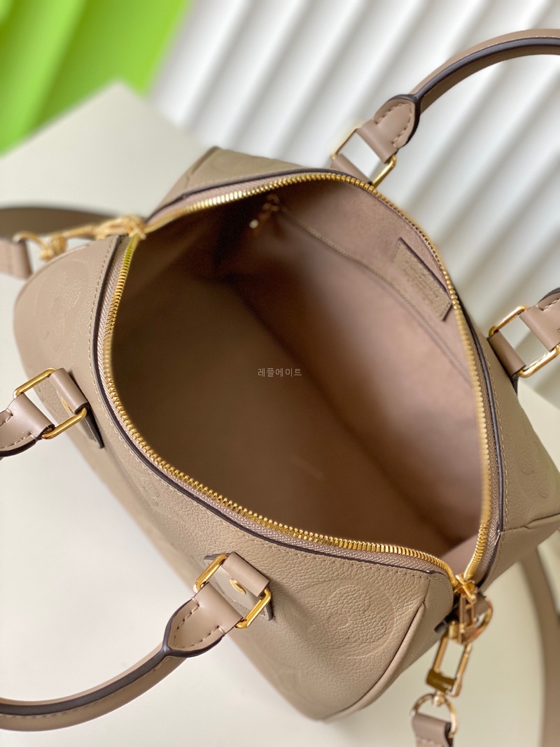 217157a07e46ef968bbde9eed532074d_1764296125_0136.jpg 217157a07e46ef968bbde9eed532074d_1764296125_0136.jpg