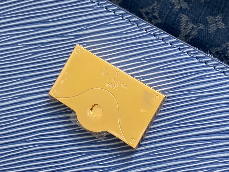 217157a07e46ef968bbde9eed532074d_1764296356_8571.jpg 217157a07e46ef968bbde9eed532074d_1764296356_8571.jpg