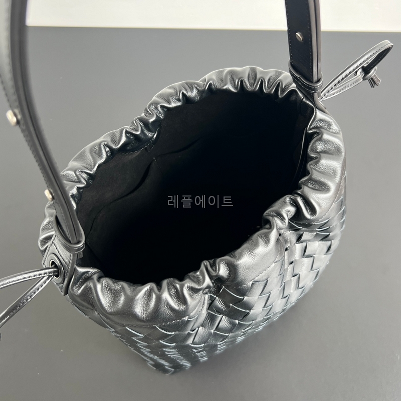 724611e29be0523c3170e221e3d401a9_1763818435_2479.jpg 724611e29be0523c3170e221e3d401a9_1763818435_2479.jpg