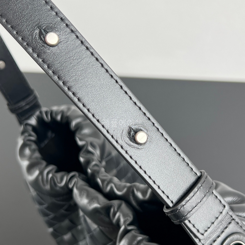 724611e29be0523c3170e221e3d401a9_1763818441_3261.jpg 724611e29be0523c3170e221e3d401a9_1763818441_3261.jpg