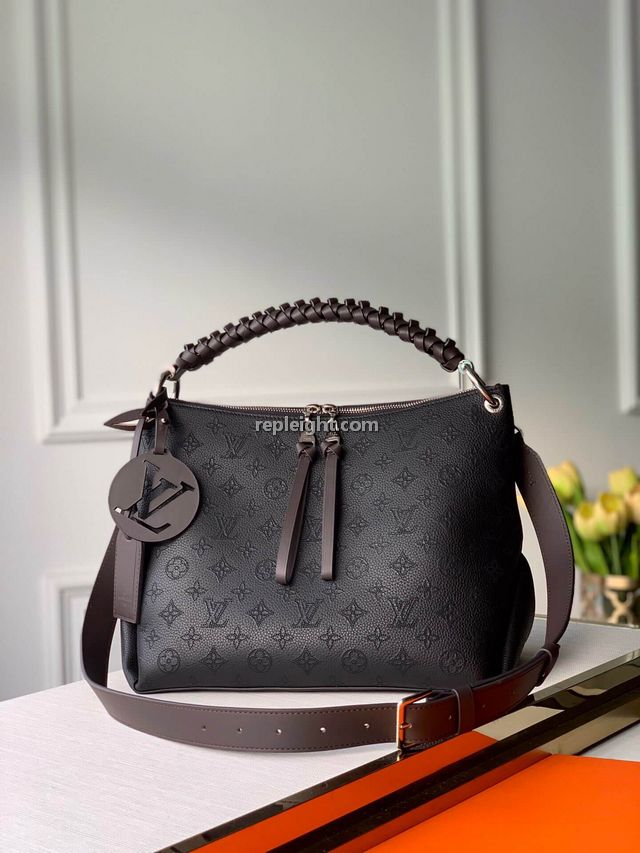 LOUIS VUITTON-M56073 루이비통 블랙 보부르 호보백 MM