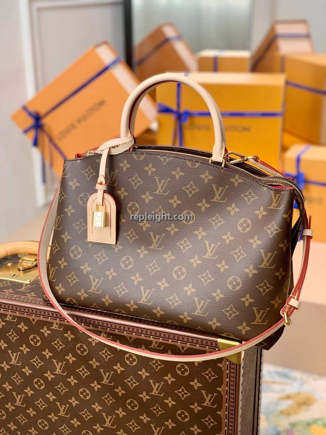 LOUIS VUITTON-M45898 루이비통 모노그램 그랑팔레 토트백