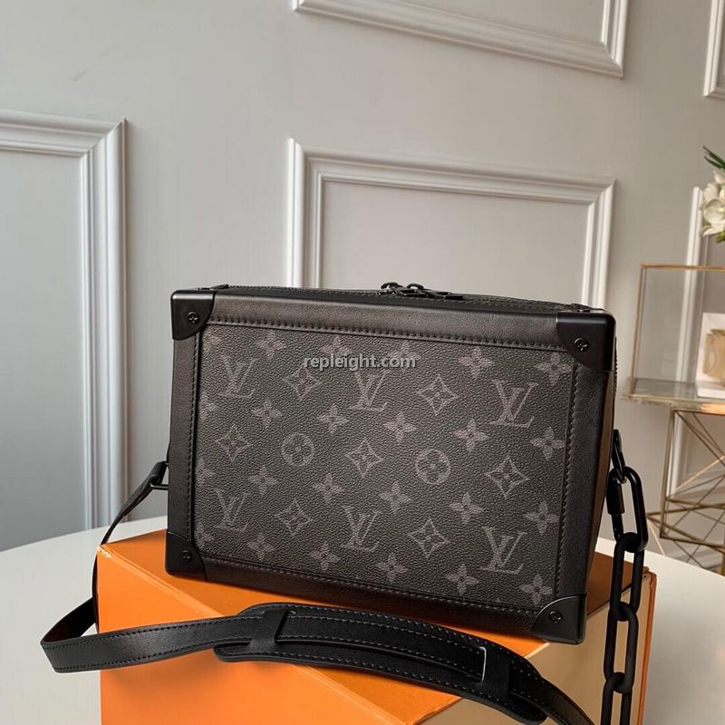 LOUIS VUITTON-M44730 루이비통 모노그램 이클립스 소프트 트렁크