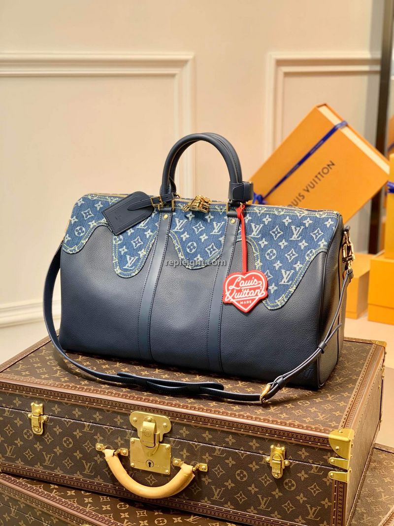 LOUIS VUITTON-M45975 루이비통 모노그램 데님 키폴 반둘리에 50