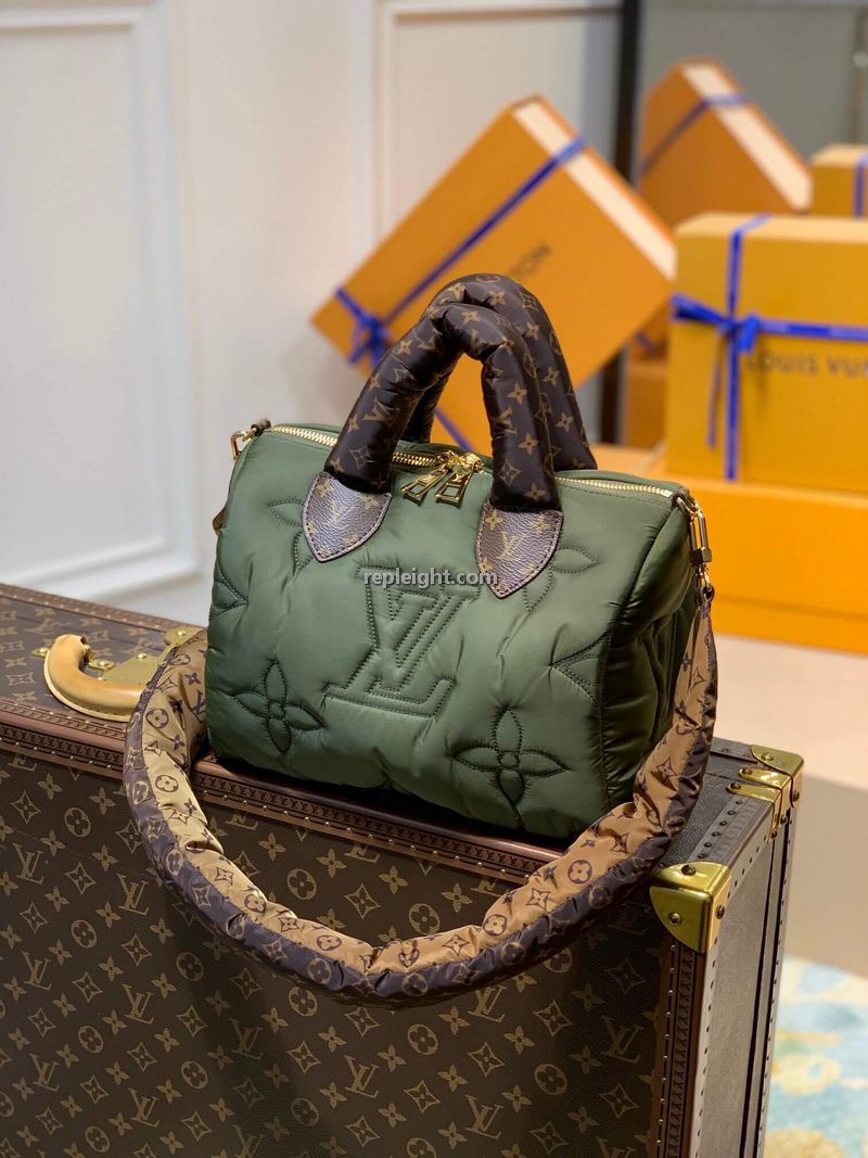 LOUIS VUITTON-M59009 루이비통 카키 모노그램 에코닐 스피디 반둘리에 25