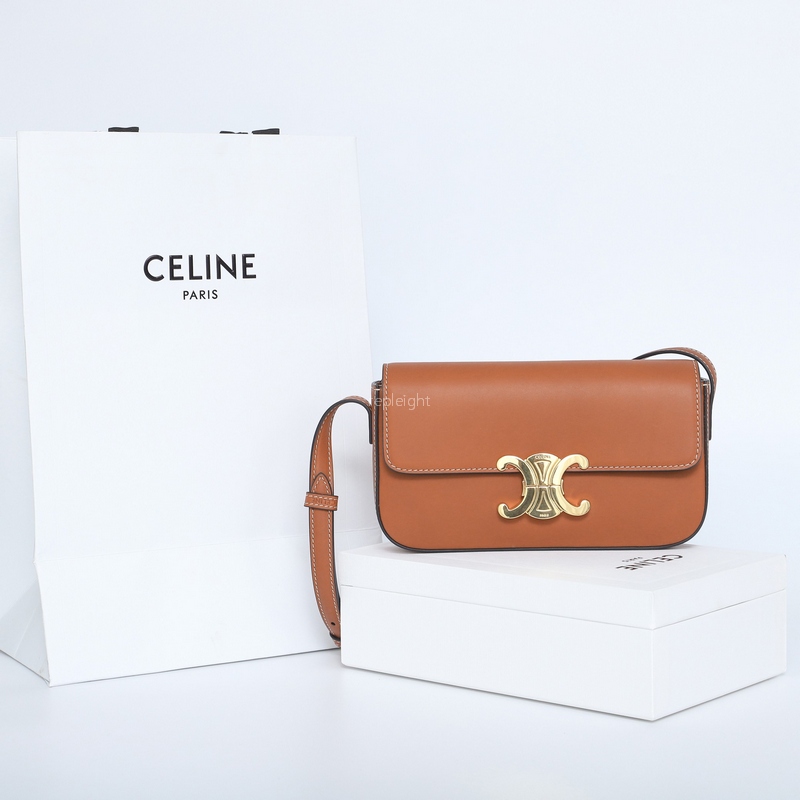 CELINE-194143BFN.04LU TRIOMPHE SHOULDER BAG IN NATURAL CALFSKIN TAN