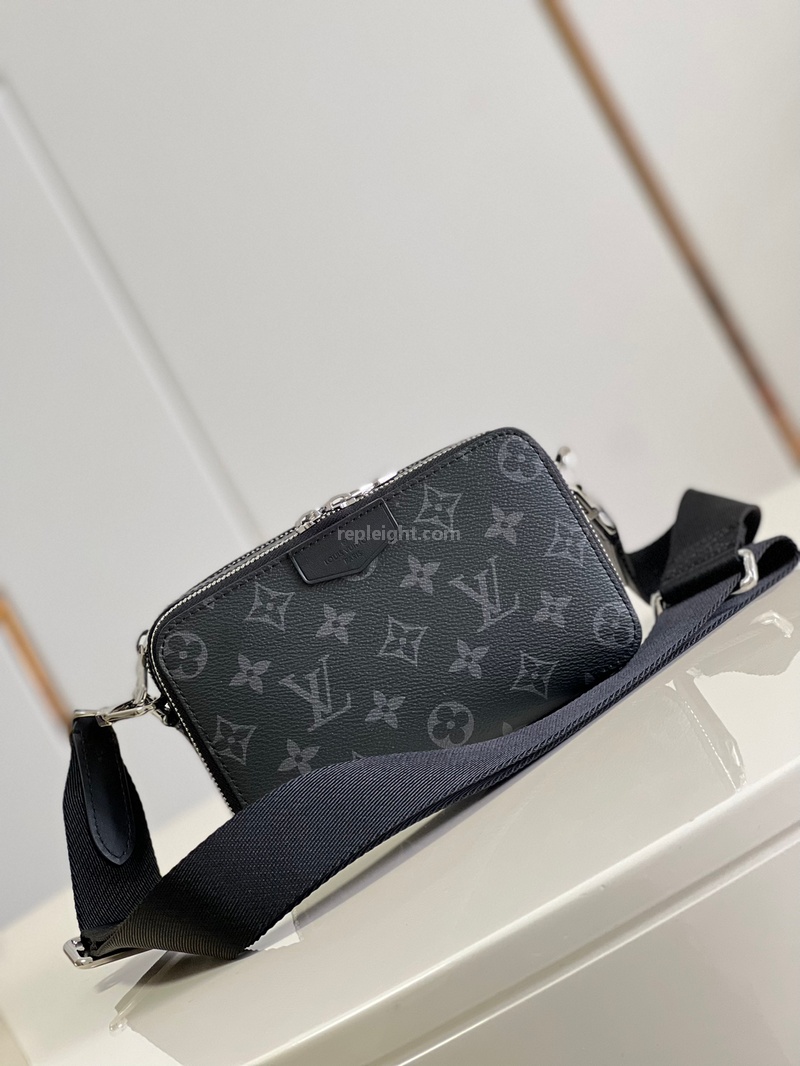 LOUIS VUITTON-M80741 루이비통 모노그램 이클립스 알파 웨어러블 월릿