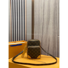 LOUIS VUITTON-M45236 루이비통 모노그램 아마존 크로스백