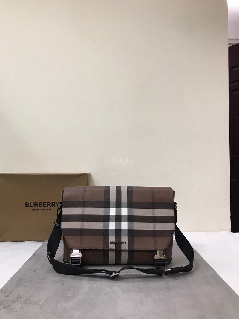 BURBERRY-80547181 버버리 체크 가죽 라지 메신저 백