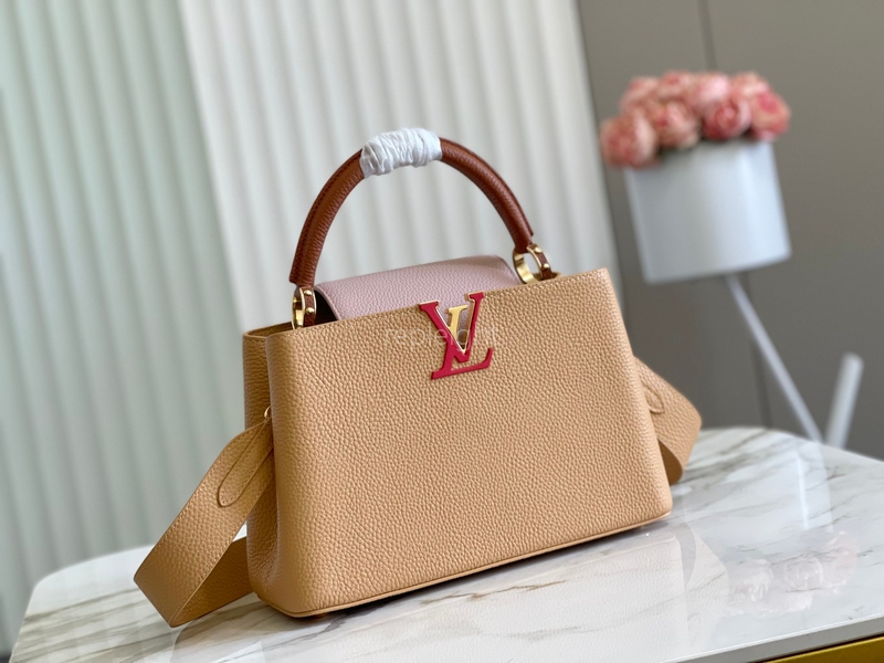 LOUIS VUITTON-루이비통 M20784 카퓌신 MM