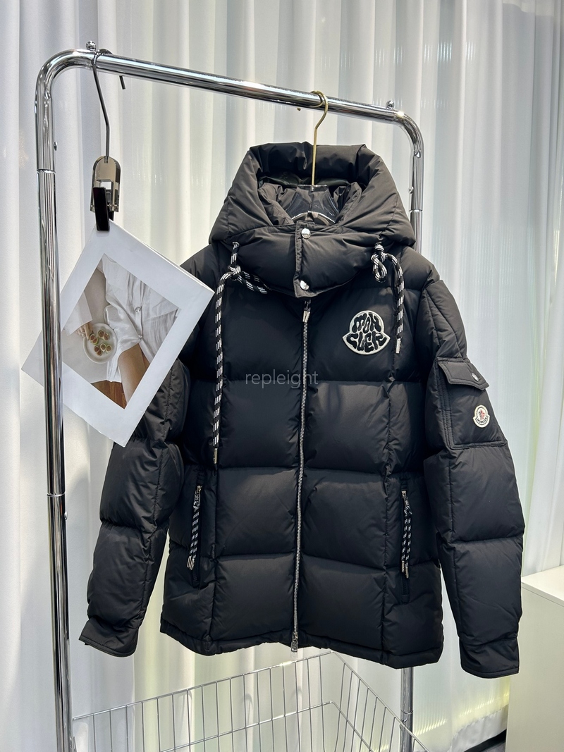 몽클레어-MONCLER-Mariveles 쇼트 다운 재킷