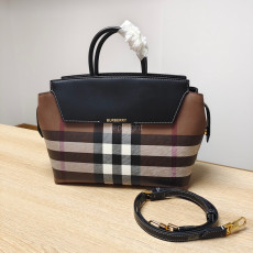 BURBERRY- 80618001 Catherine - 체크 레더 미디엄 백