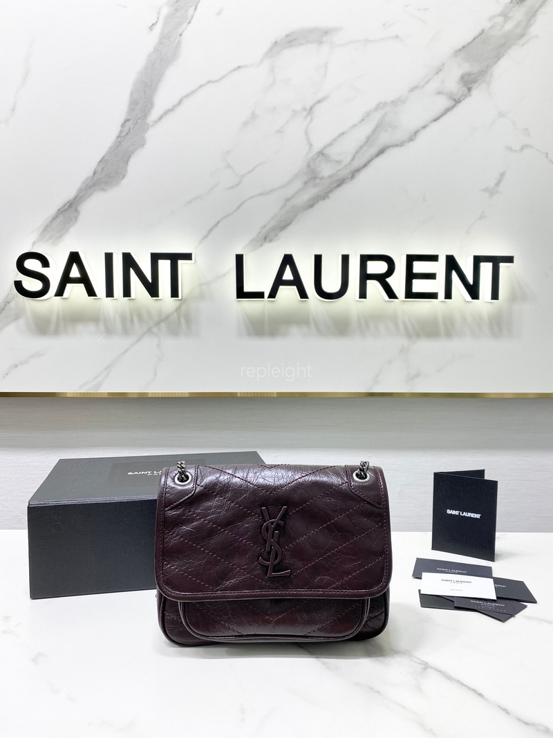 SAINT LAURENT-  6331600EN046475 크링클드 빈티지 가죽 소재의 NIKI 베이비백