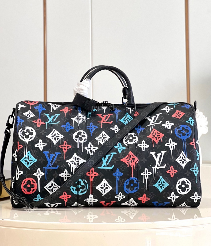 LOUIS VUITTON-M21384 키폴 반둘리에 50