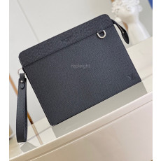 LOUIS VUITTON-M81745 스탠딩 파우치