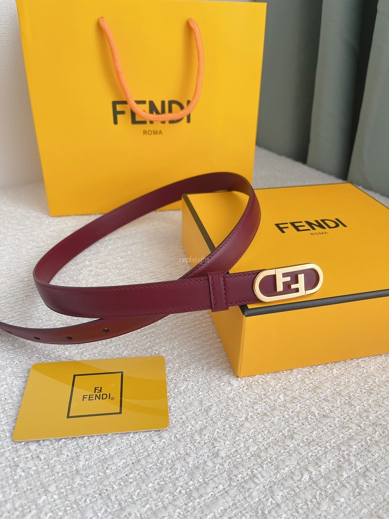 FENDI- 펜디 O’Lock Belt 2.0 (여성) 4