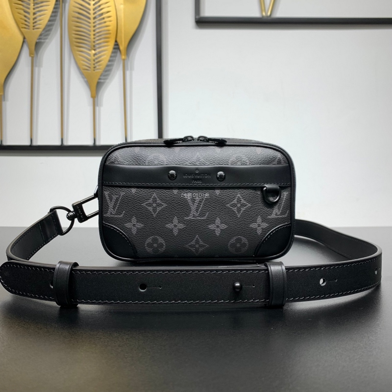 LOUIS VUITTON - 루이비통 M82542   Neo Alpha 나노 알파