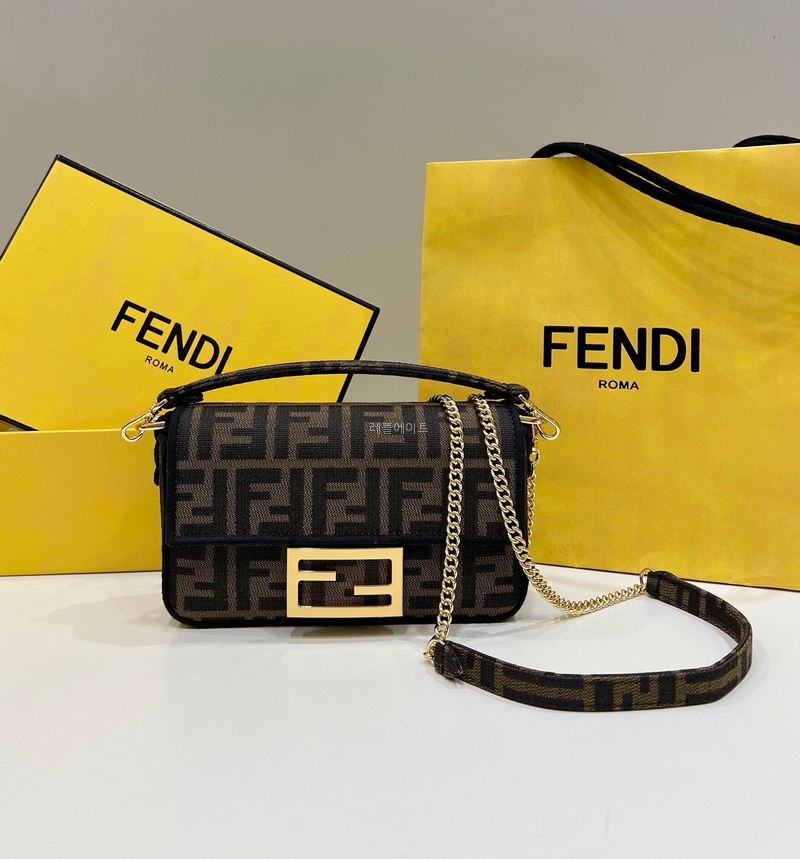 FENDI-펜디 8BS017A6V5F17U4 바게트 미니