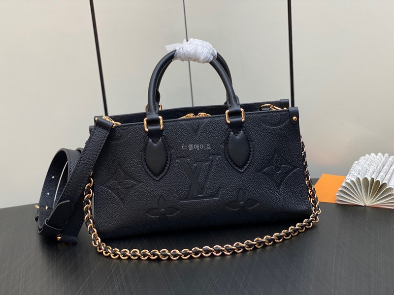 LOUIS VUITTON - 루이비통 M23640 온더고 이스트 웨스트