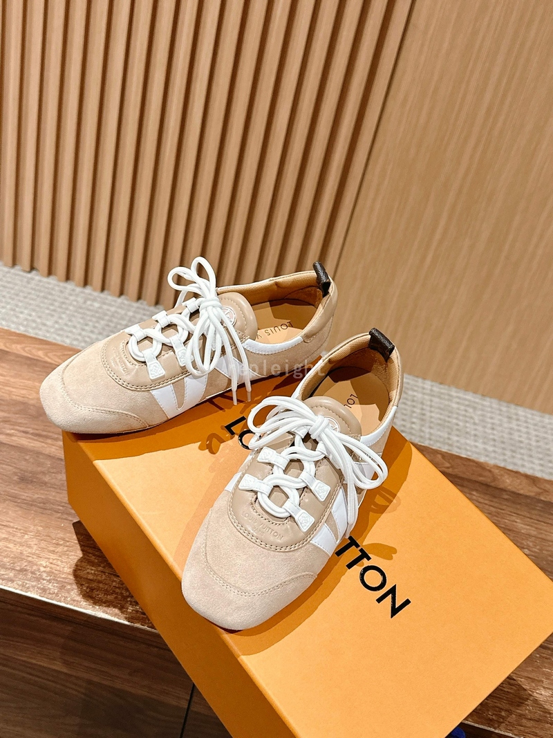 LOUIS VUITTON- 루이비통 1AHNFA LV 스니커리나