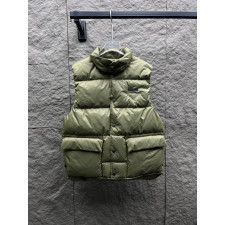 PRADA- 프라다 다운 조끼