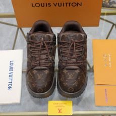 LOUIS VUITTON- 루이비통 1AD7J9 LV 트레이너 맥시 스니커즈