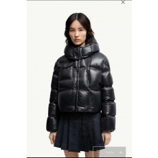 몽클레어-MONCLER K20931A00040596XE Erea Square-Quilted Hooded Short Down Jacket