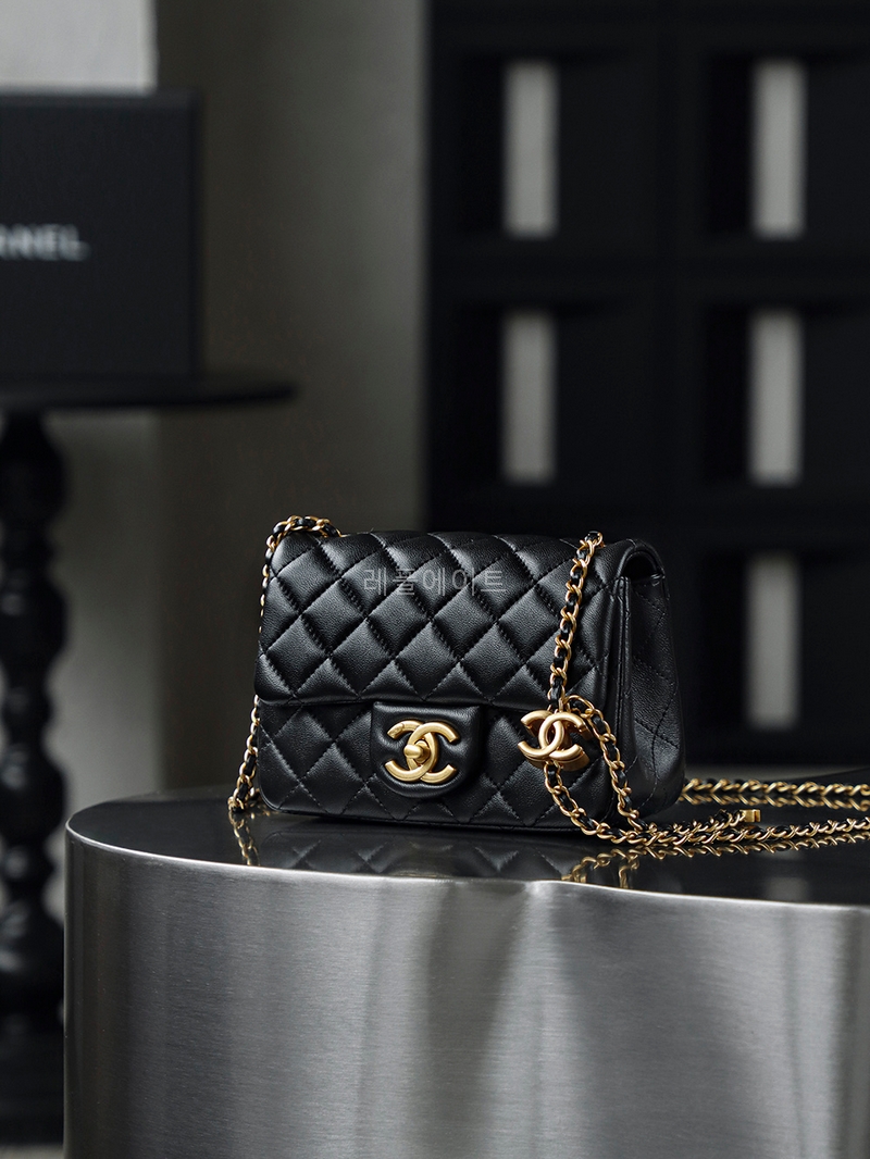 샤넬  AS5758 2025/26 가을-겨울 프리-컬렉션 미니 플랩 백