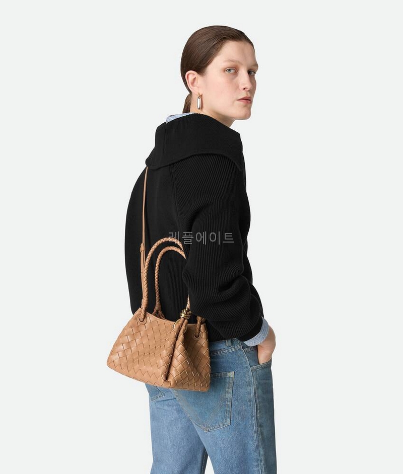 보테가 베네타 - BOTTEGA VENETA 796569VCPPT1208 신제품 스몰 파라슈트