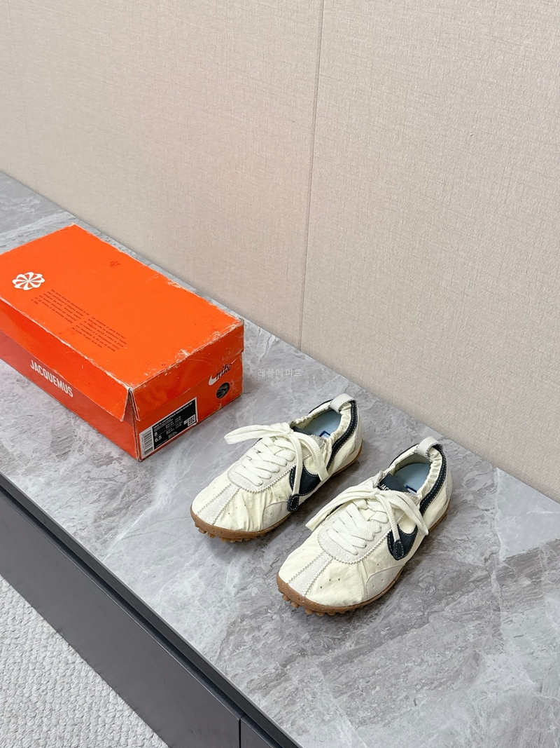 나이키 x Jacquemus 문 슈 (남여공용)