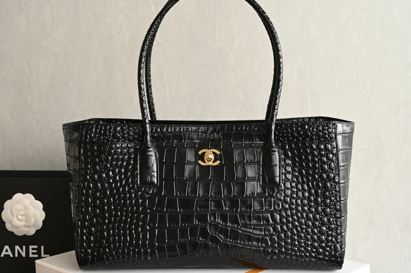 CHANEL-샤넬  AS6243 2026 봄 여름 스몰 쇼핑백