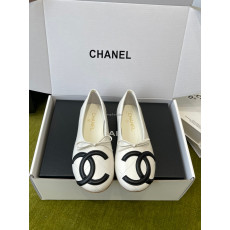 CHANEL-샤넬   G47163-X01000-U8989 2026 샤넬 코코 비치 컬렉션 플랫