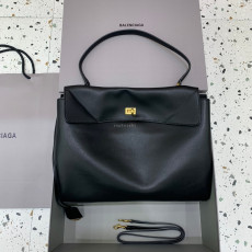 발런시아가 BALENCIAGA 7897442AA4V1000 여성 로데오 핸드백 라지 블랙
